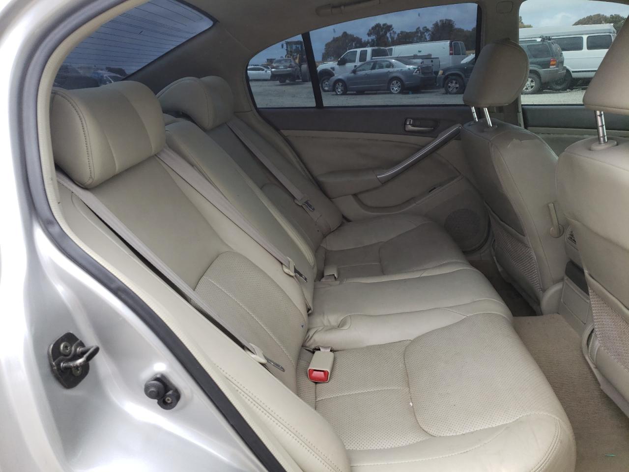 Photo 16 from auction – 2003 INFINITI G35 with VIN JNKCV51E13M025314