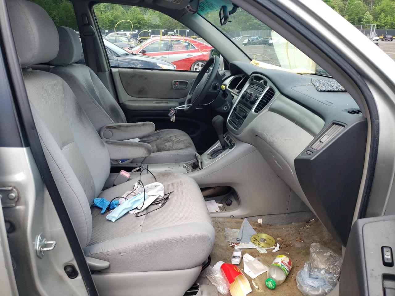 Photo 5 from auction – 2006 TOYOTA HIGHLANDER with VIN JTEDP21A060092117
