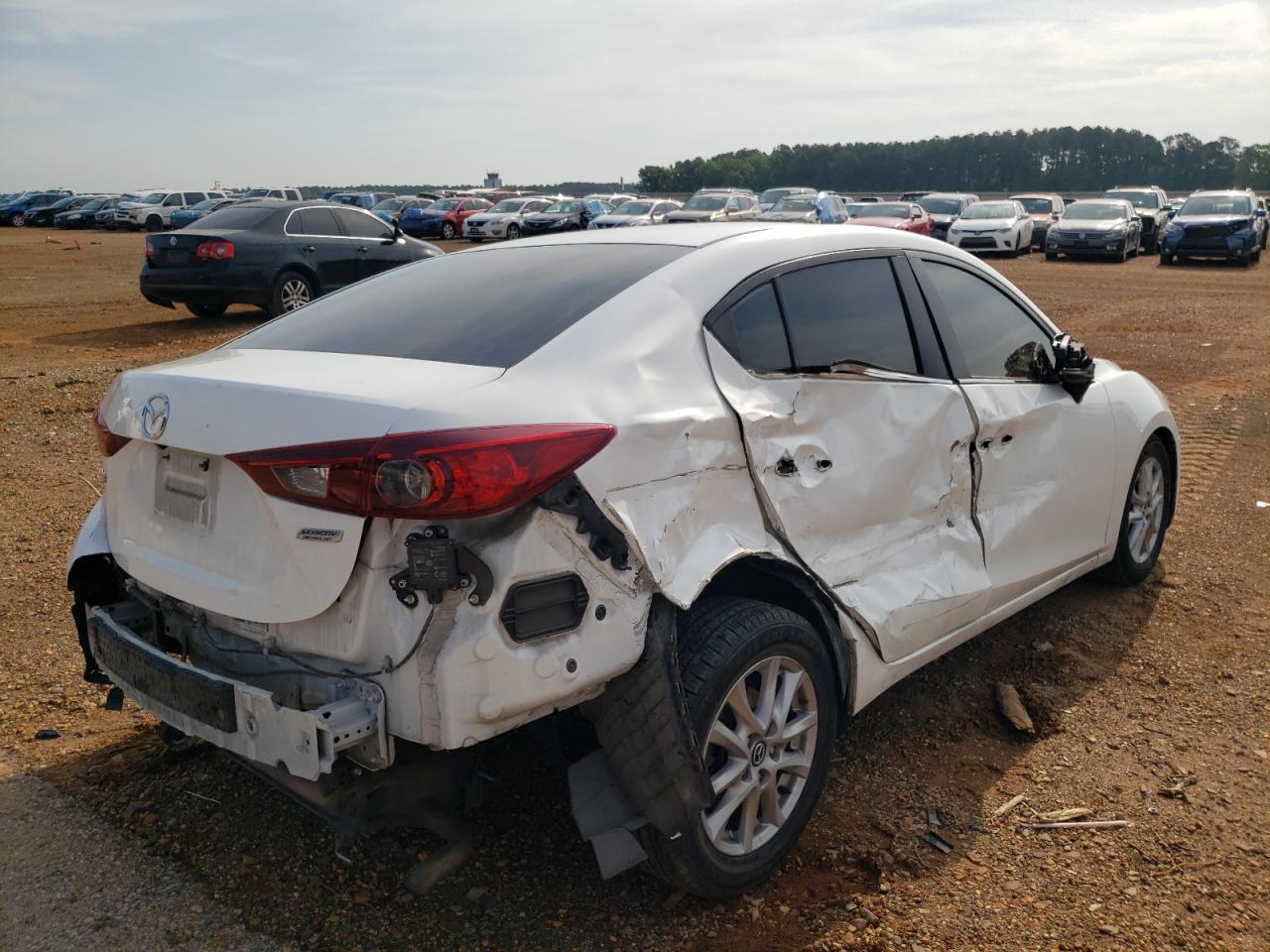 Photo 4 from auction – 2017 MAZDA 3 SPORT with VIN 3MZBN1U77HM120763