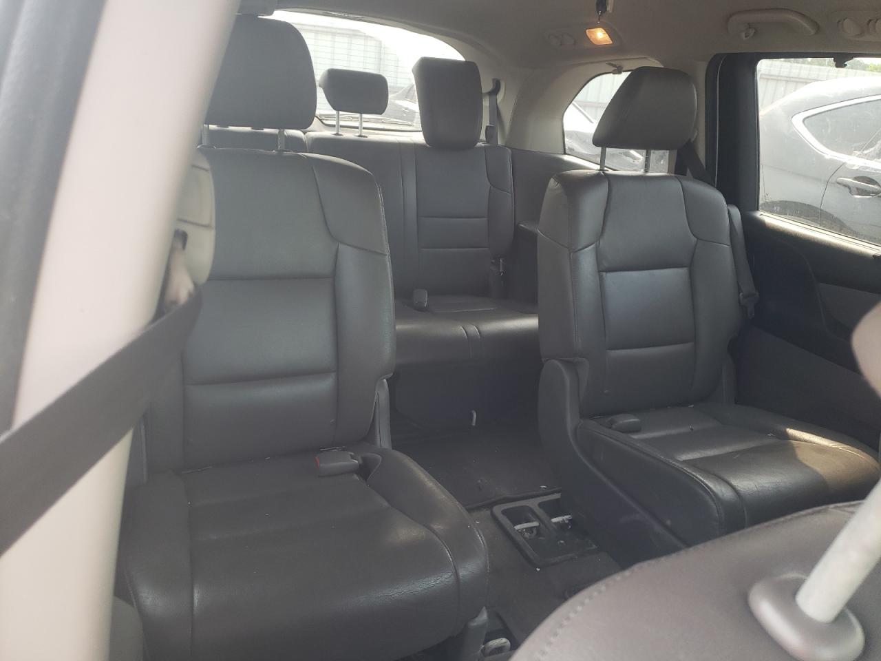 Photo 6 from auction – 2014 HONDA ODYSSEY EX with VIN 5FNRL5H65EB134046