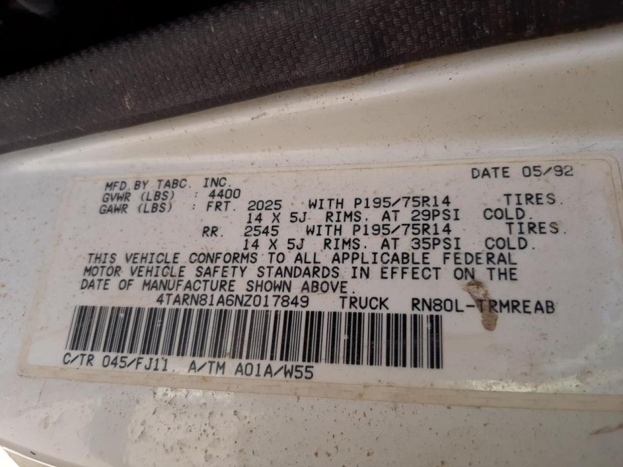 Photo 10 from auction – 1992 TOYOTA PICKUP 1/2 with VIN 4TARN81A6NZ017849