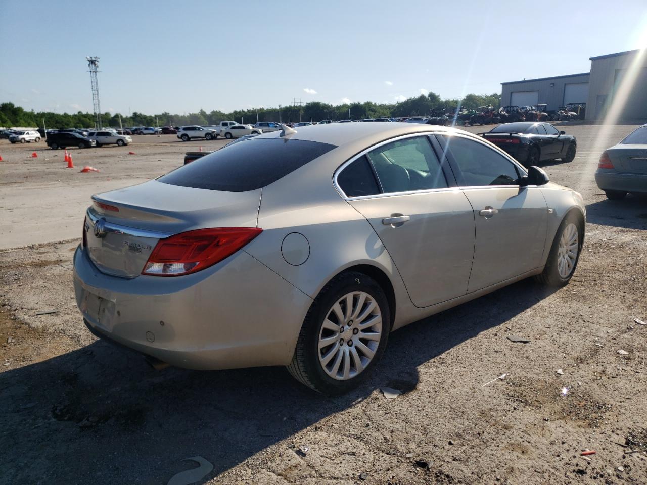 Photo 4 from auction – 2011 BUICK REGAL CXL with VIN W04GW5EV5B1104344