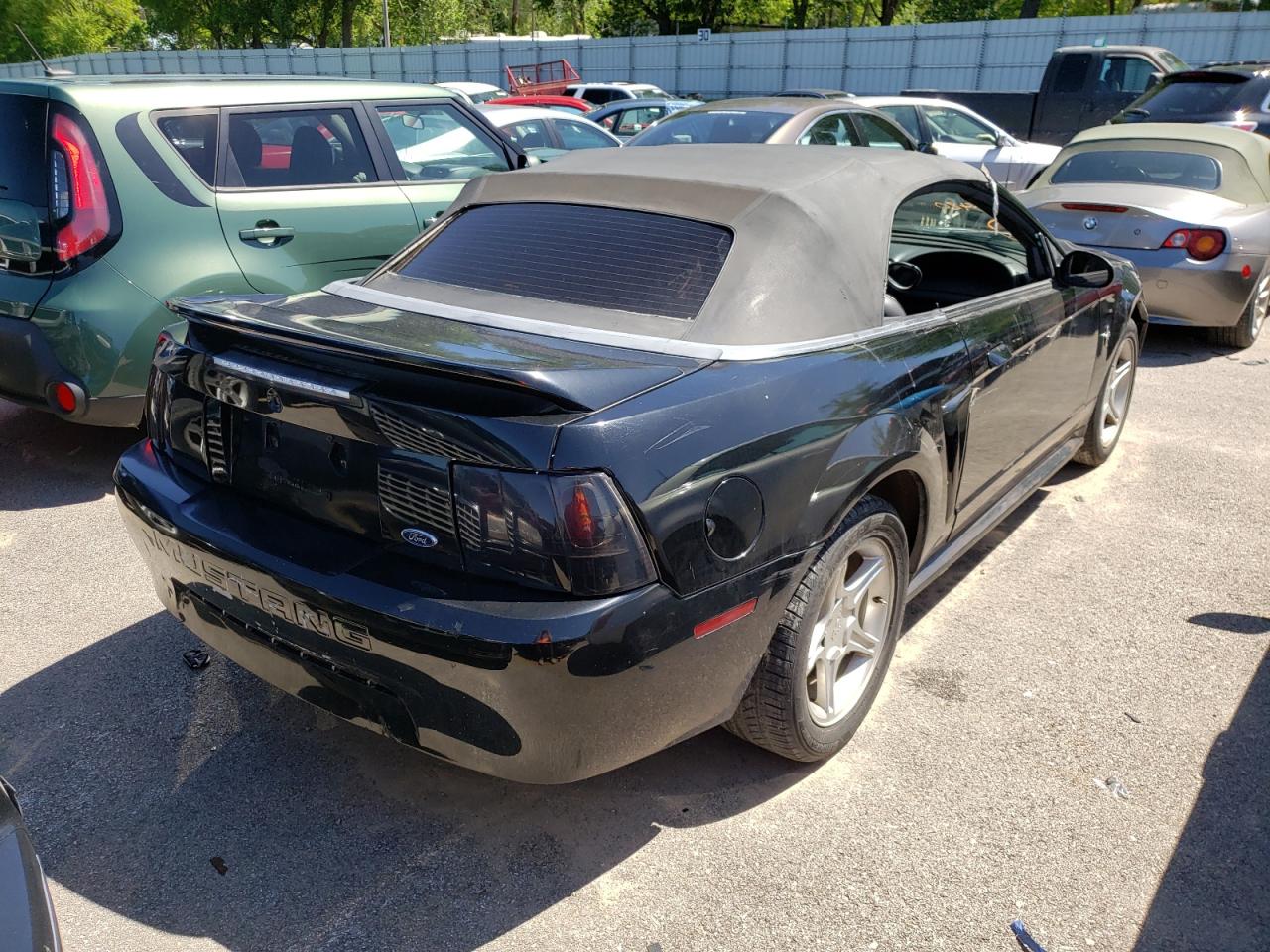 Photo 4 from auction – 2000 FORD MUSTANG with VIN 1FAFP4447YF263420