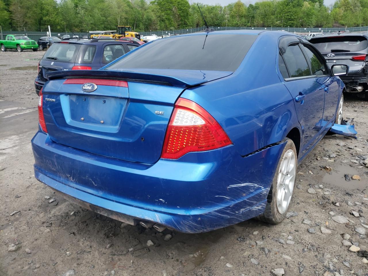 Photo 4 from auction – 2011 FORD FUSION SE with VIN 3FAHP0HA3BR104745