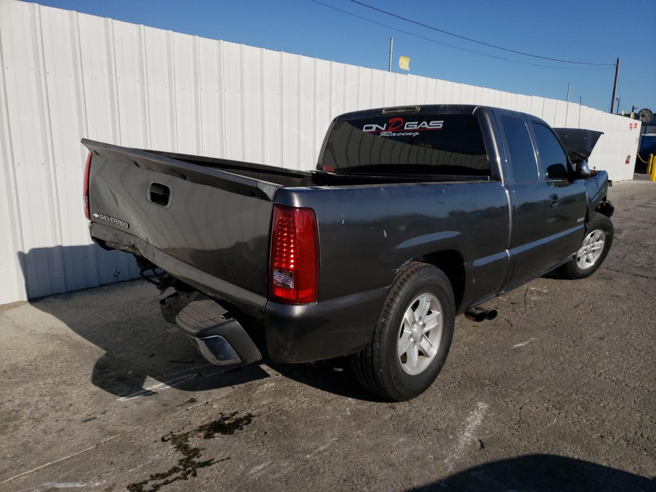 Photo 4 from auction – 2001 CHEVROLET SILVERADO with VIN 2GCEC19T611238165