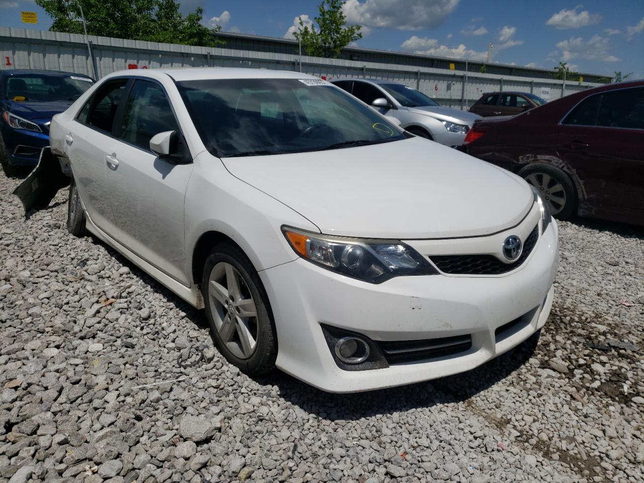 TOYOTA CAMRY L 2014 with VIN 4T1BF1FK6EU368863 - Photo from auction