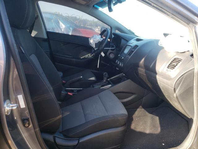 Photo 5 from auction – 2018 KIA FORTE LX with VIN 3KPFL4A79JE240970