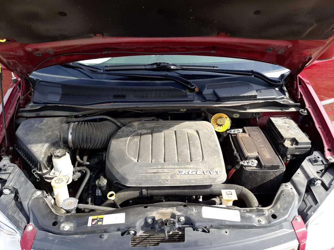 Photo 7 from auction – 2015 CHRYSLER TOWN & COU with VIN 2C4RC1BG1FR753128
