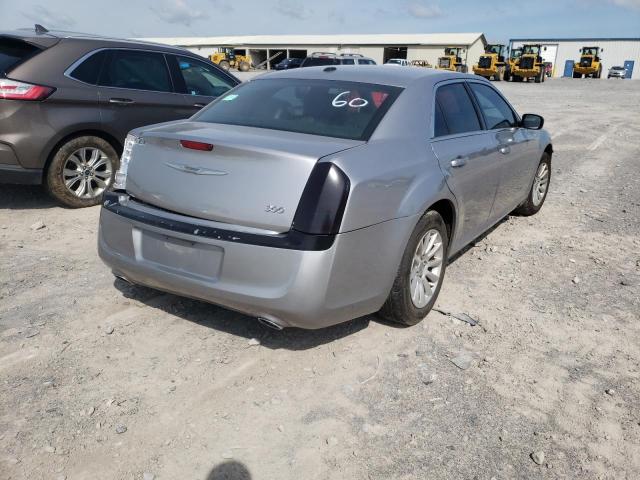 Photo 4 from auction – 2013 CHRYSLER 300 with VIN 2C3CCAAG9DH572342