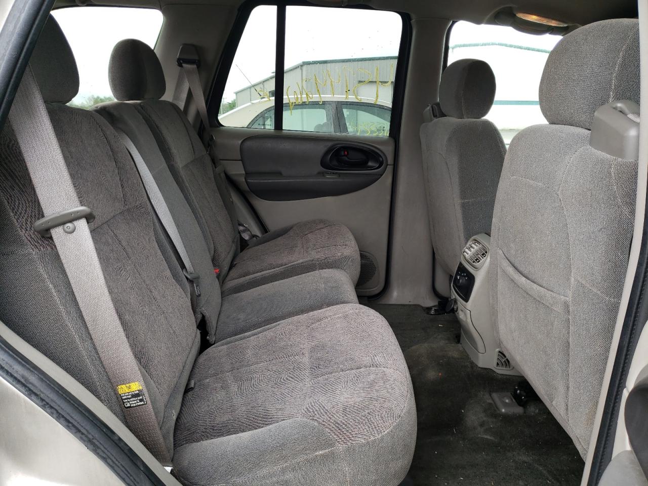 Photo 6 from auction – 2003 CHEVROLET TRAILBLAZE with VIN 1GNDT13S132193173