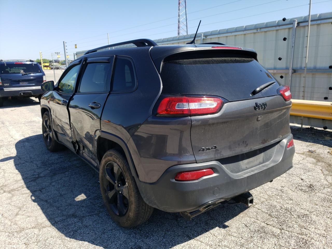 Photo 3 from auction – 2015 JEEP CHEROKEE L with VIN 1C4PJMCB5FW794385