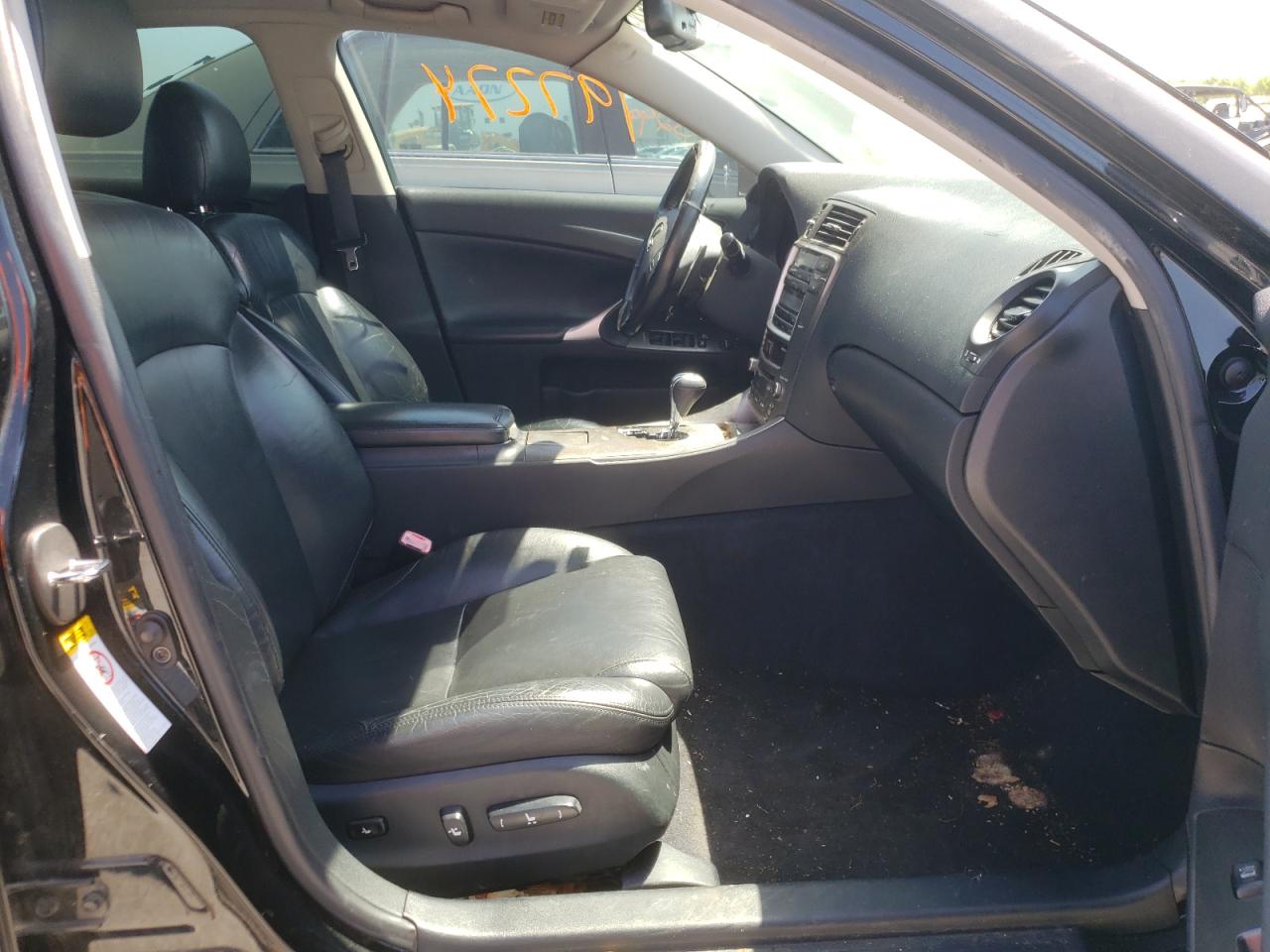 Photo 5 from auction – 2006 LEXUS IS 250 with VIN JTHBK262762001889