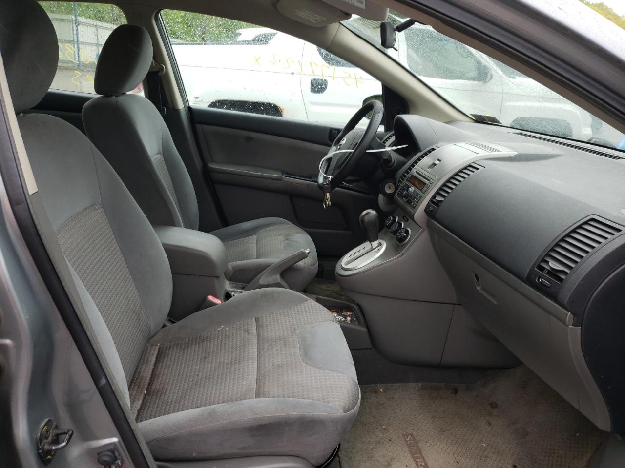 Photo 5 from auction – 2008 NISSAN SENTRA 2.0 with VIN 3N1AB61E38L672048