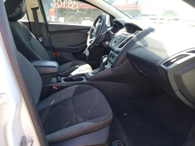 Zdjęcie 5 z aukcji – 2014 FORD FOCUS SE z VIN 1FADP3K24EL163209