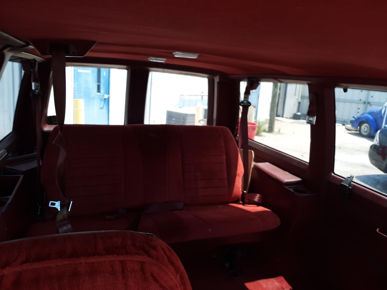 Photo 10 from auction – 1995 CHEVROLET ASTRO with VIN 1GNDM19W6SB203105