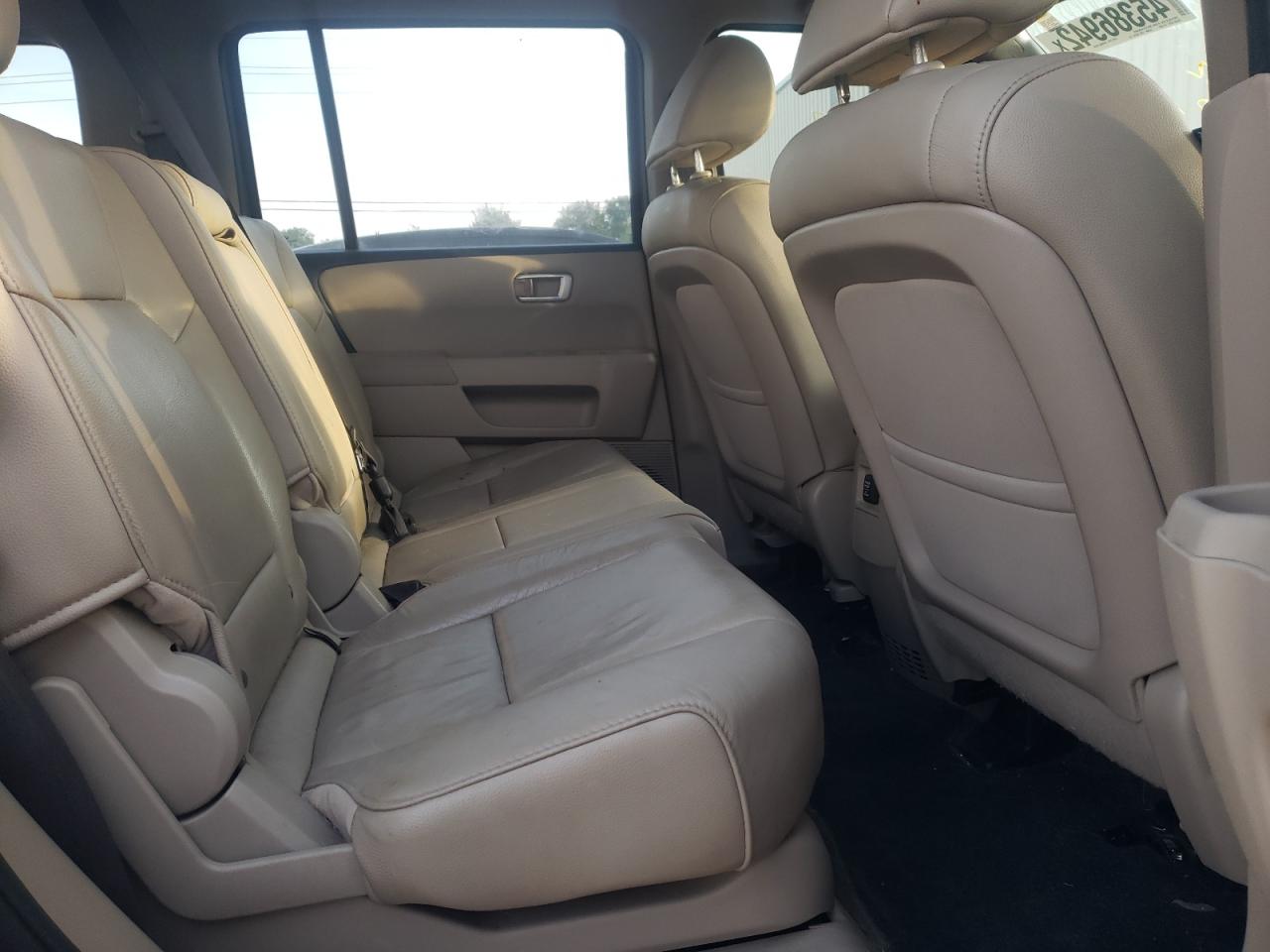Photo 6 from auction – 2014 HONDA PILOT EXL with VIN 5FNYF3H55EB001320