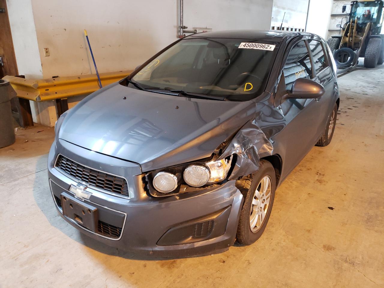 Photo 2 from auction – 2013 CHEVROLET SONIC LT with VIN 1G1JC6SB3D4182085