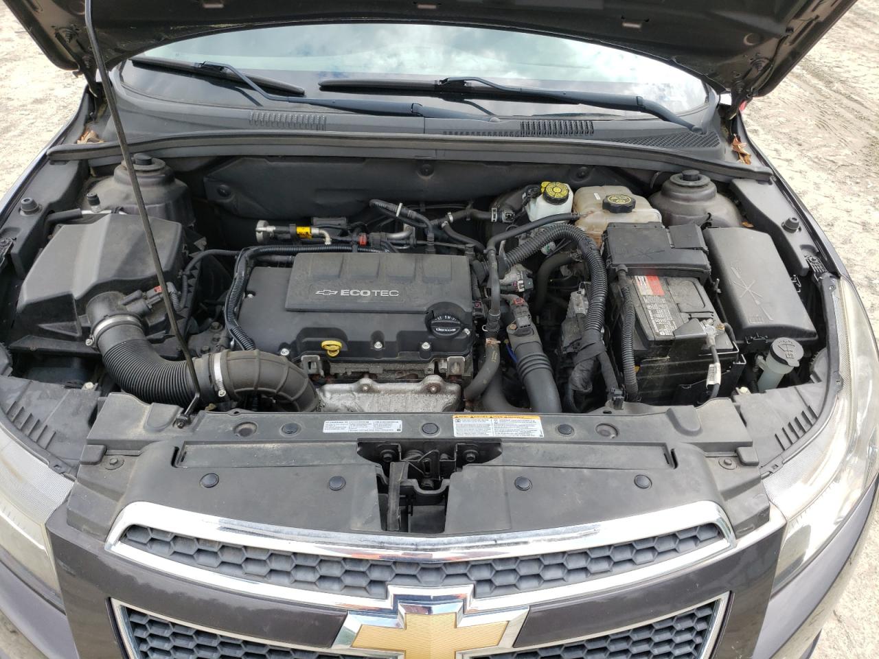 Photo 7 from auction – 2014 CHEVROLET CRUZE with VIN 1G1PC5SB3E7282630