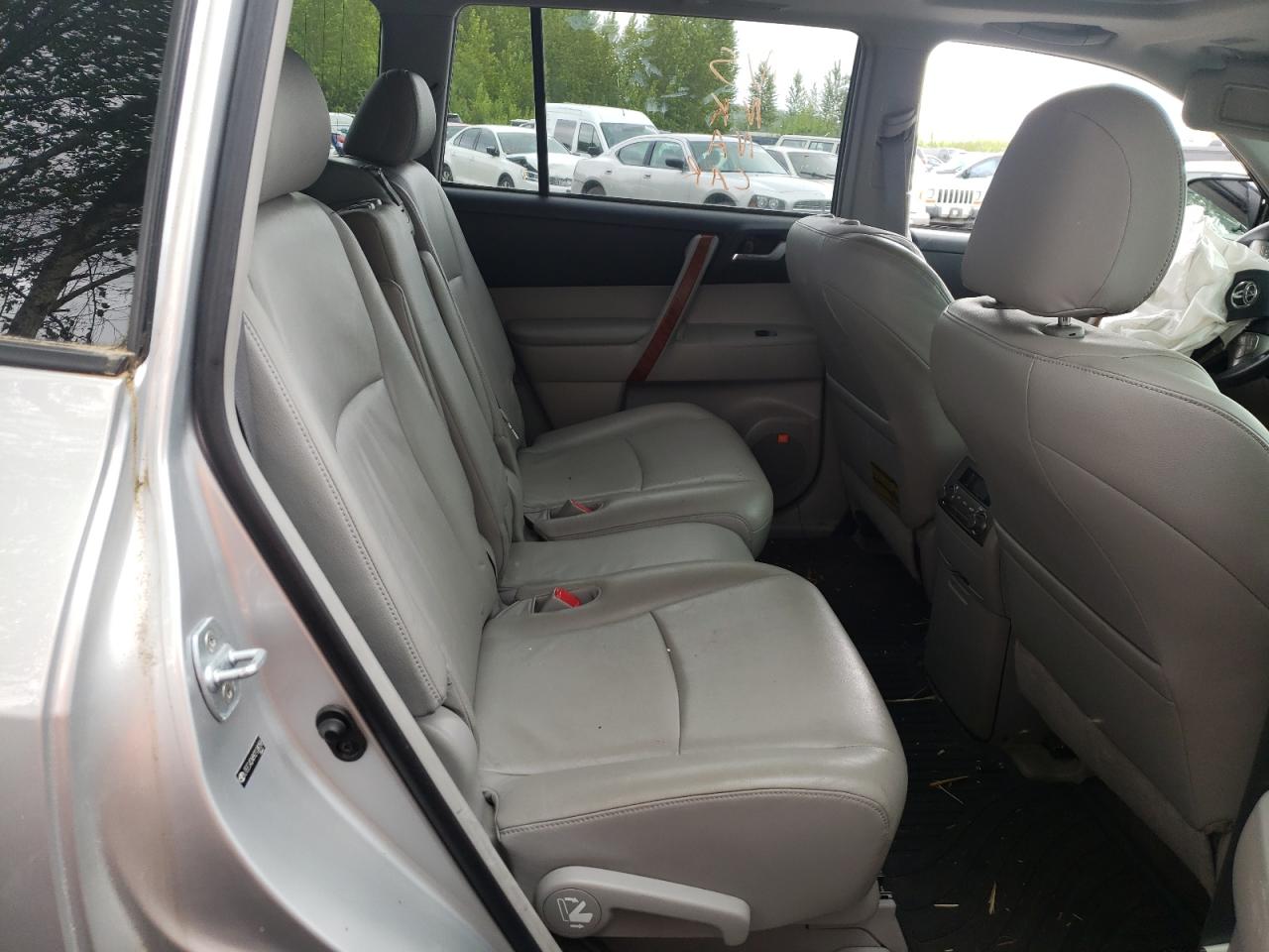 Photo 6 from auction – 2009 TOYOTA HIGHLANDER with VIN JTEES42A892128058