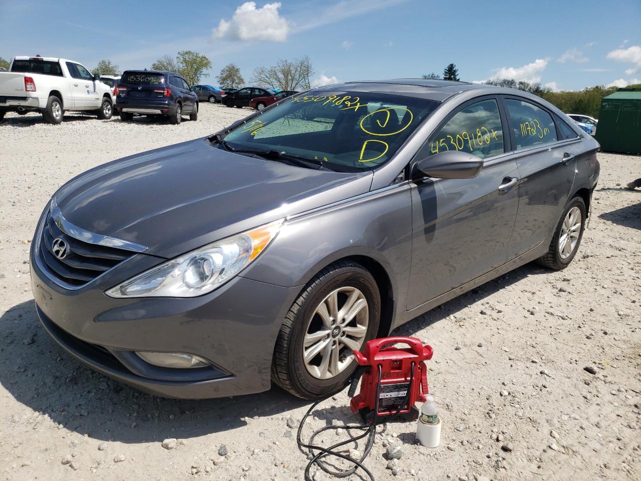 Photo 2 from auction – 2013 HYUNDAI SONATA GLS with VIN 5NPEB4AC5DH547192