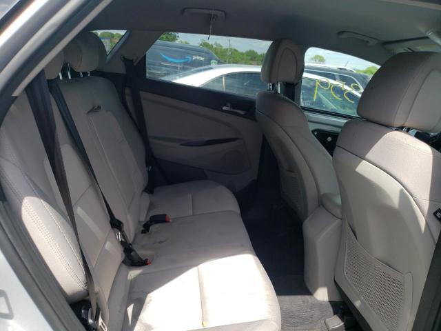 Photo 6 from auction – 2018 HYUNDAI TUCSON SE with VIN KM8J2CA40JU662880