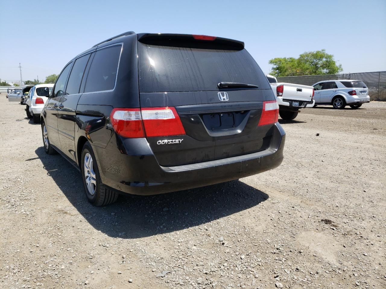 Photo 3 from auction – 2007 HONDA ODYSSEY EX with VIN 5FNRL387X7B065578