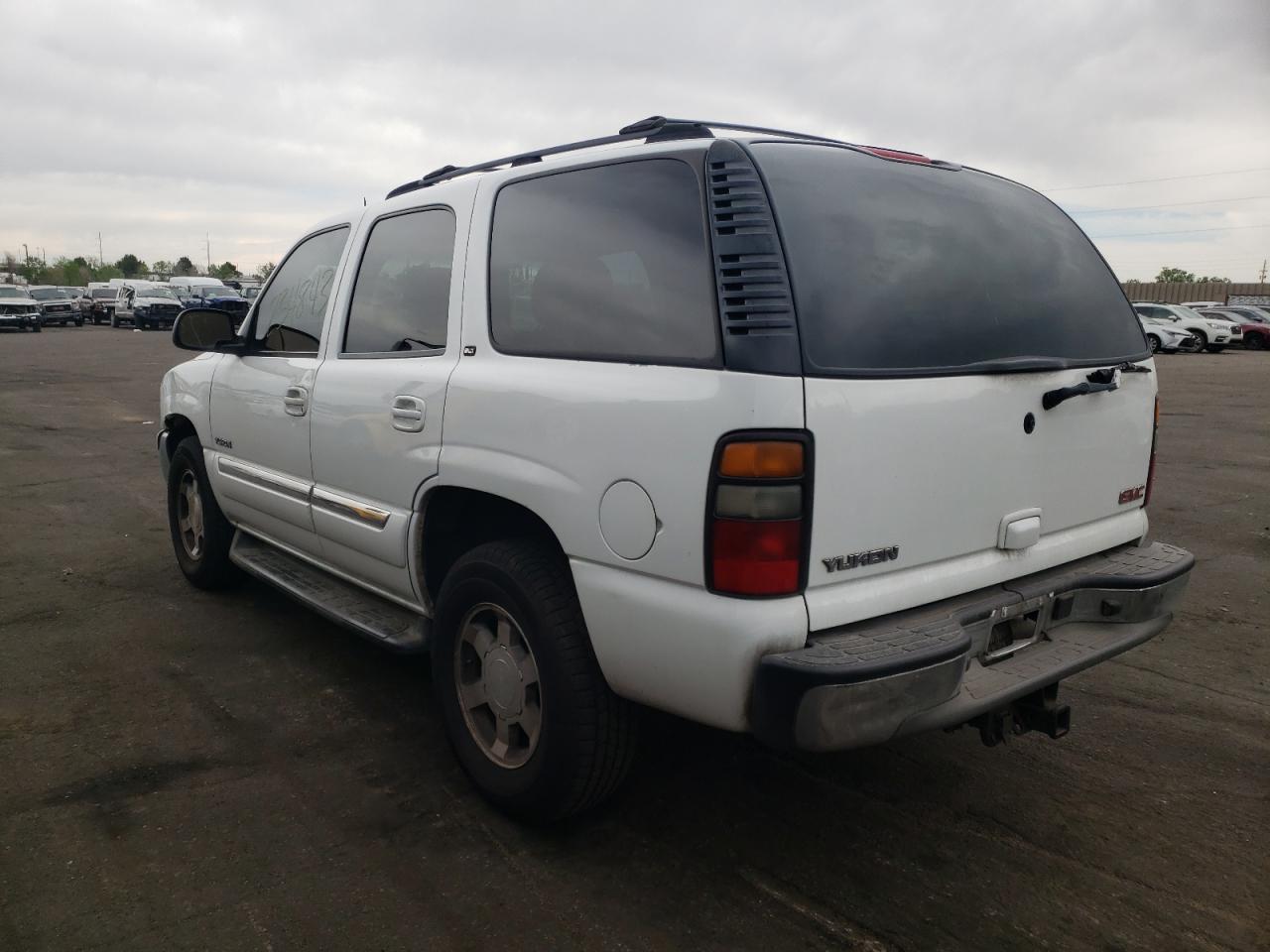Photo 3 from auction – 2005 GMC YUKON with VIN 1GKEK13T55J166709