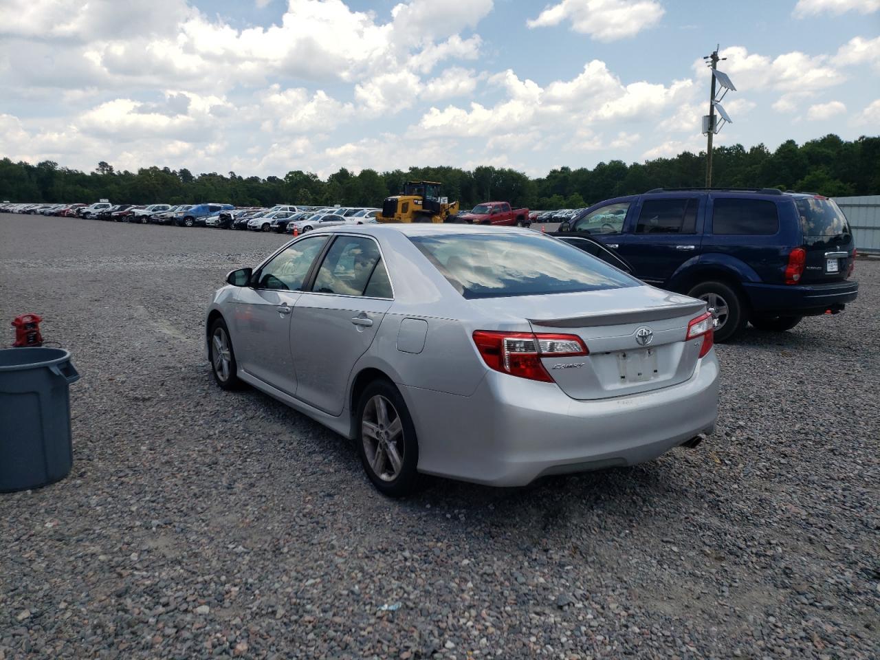 Photo 3 from auction – 2014 TOYOTA CAMRY L with VIN 4T1BF1FK0EU829264