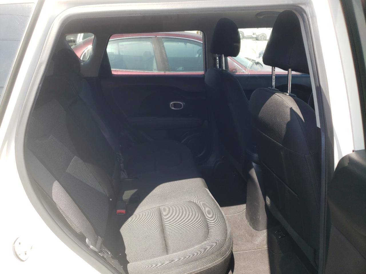 Zdjęcie 6 z aukcji – 2019 KIA SOUL + z VIN KNDJP3A53K7655890