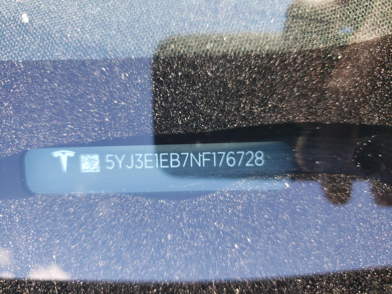 Photo 9 from auction – 2022 TESLA MODEL 3 with VIN 5YJ3E1EB7NF176728