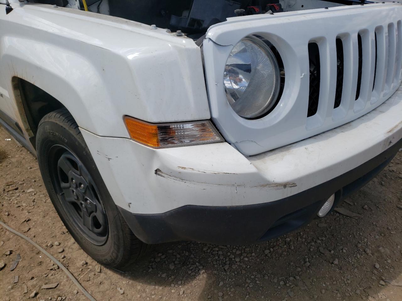 Photo 9 from auction – 2016 JEEP PATRIOT SP with VIN 1C4NJPBB2GD677239