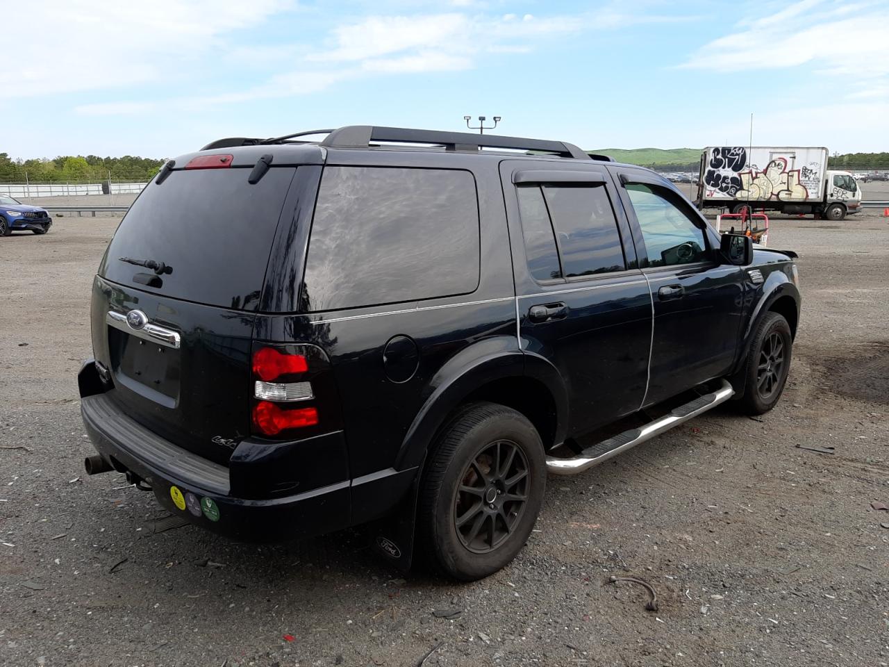 Photo 4 from auction – 2010 FORD EXPLORER with VIN 1FMEU7DE5AUA61052