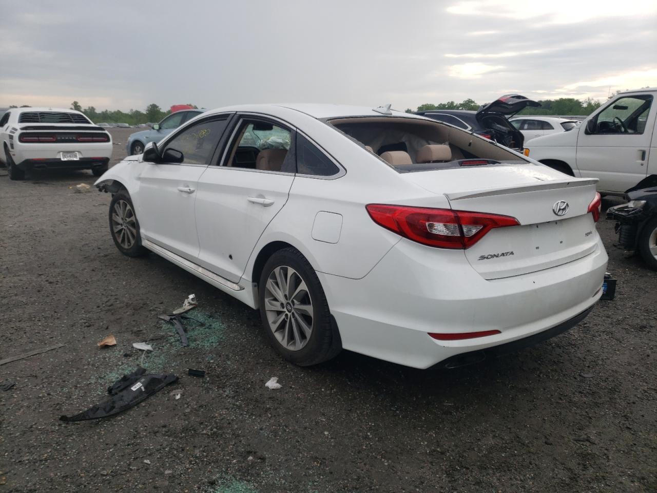 Photo 3 from auction – 2017 HYUNDAI SONATA SPO with VIN 5NPE34AF5HH462849