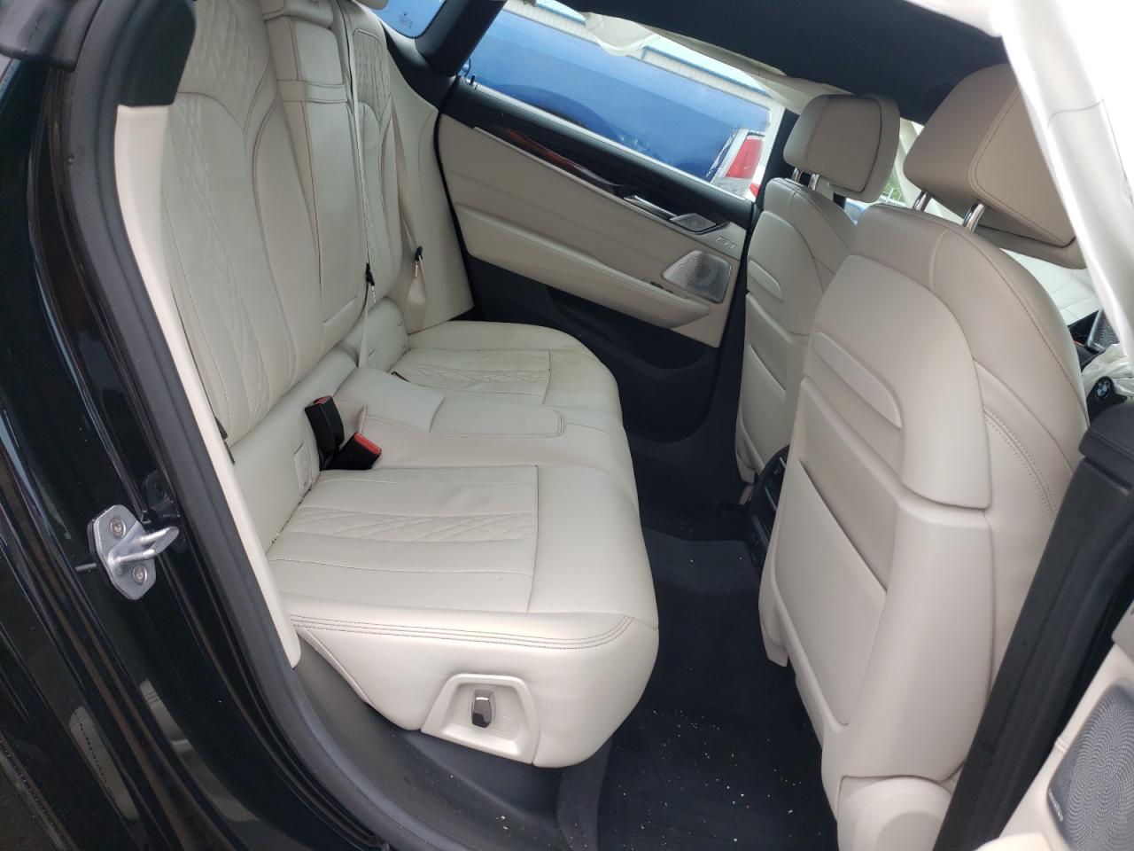 Photo 6 from auction – 2018 BMW 640 XIGT with VIN WBAJV6C59JBK07828