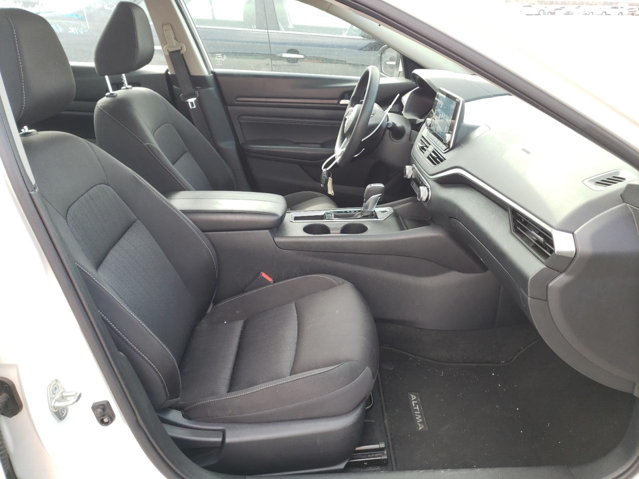Photo 5 from auction – 2020 NISSAN ALTIMA S with VIN 1N4BL4BV9LC219936