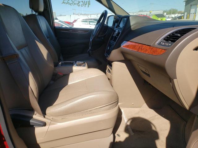 Photo 5 from auction – 2012 CHRYSLER TOWN & COU with VIN 2C4RC1BG8CR339730