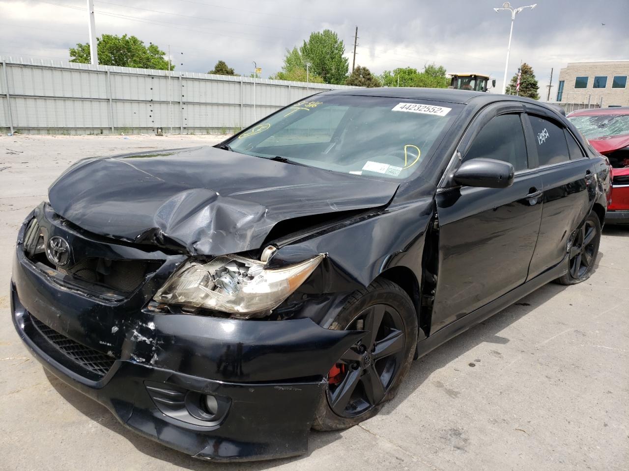 Photo 2 from auction – 2011 TOYOTA CAMRY BASE with VIN 4T1BF3EK6BU673269
