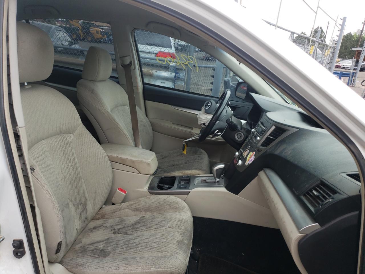 Photo 5 from auction – 2011 SUBARU LEGACY 2.5 with VIN 4S3BMCC68B3211401
