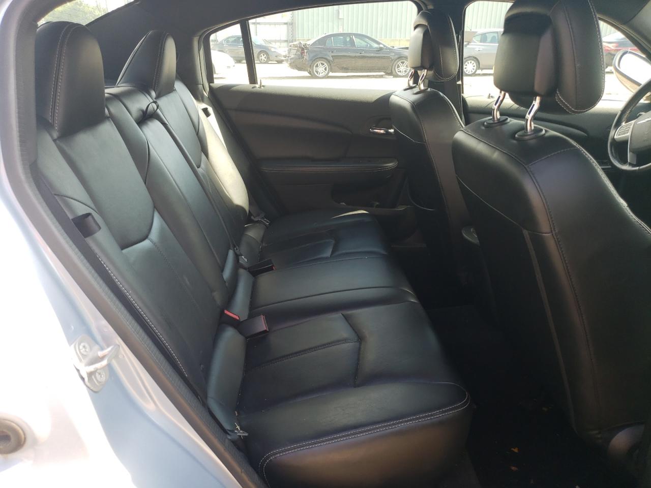 Foto 6 de la subasta – 2014 CHRYSLER 200 LIMITE con VIN 1C3CCBCG1EN156216