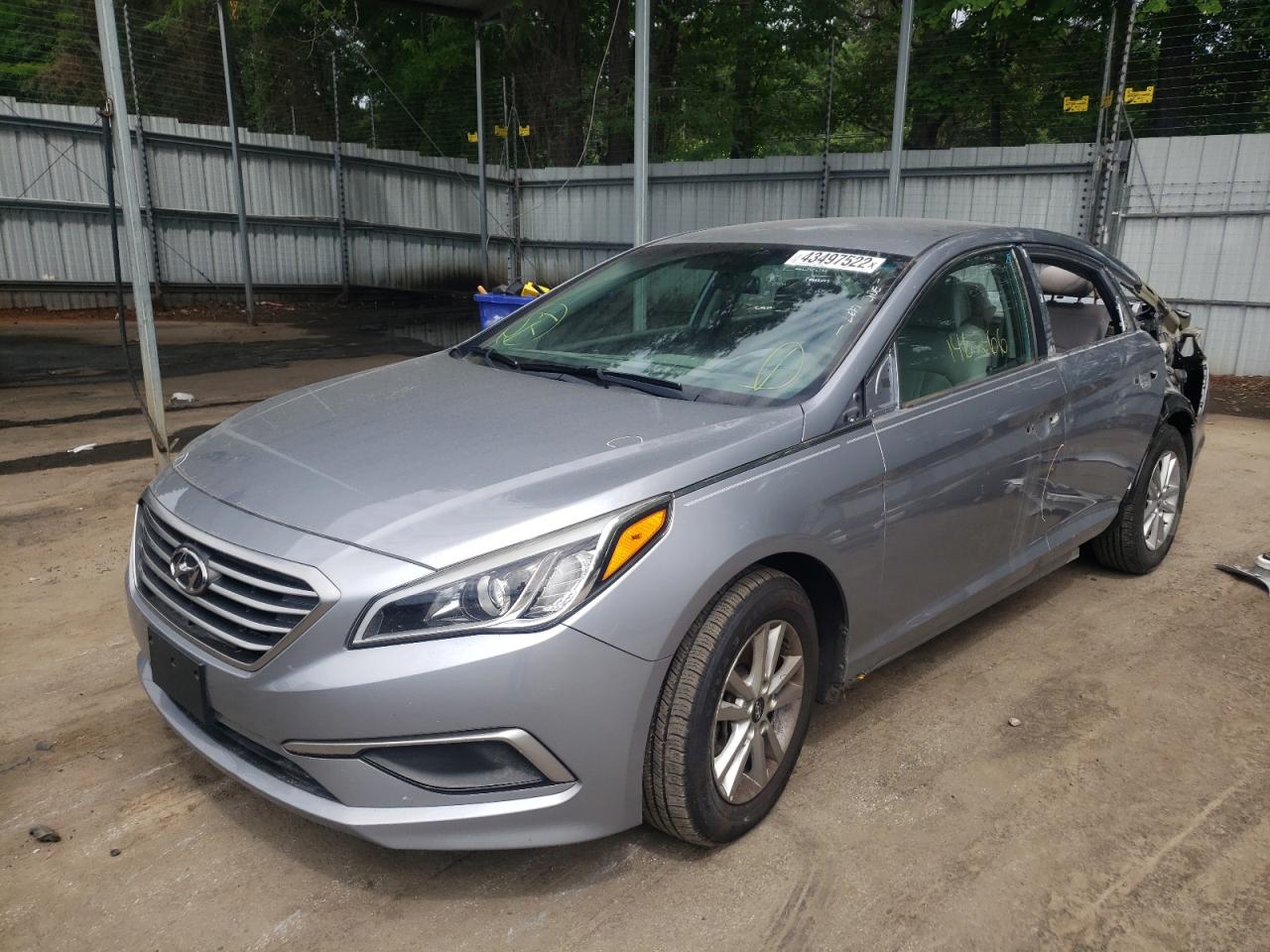 Photo 2 from auction – 2017 HYUNDAI SONATA SE with VIN 5NPE24AF6HH497502