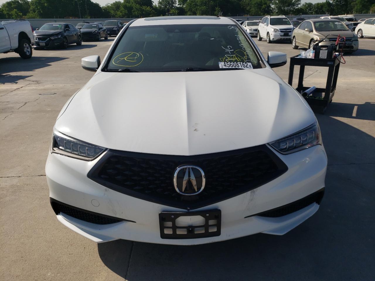 Photo 9 from auction – 2018 ACURA TLX with VIN 19UUB1F3XJA005917