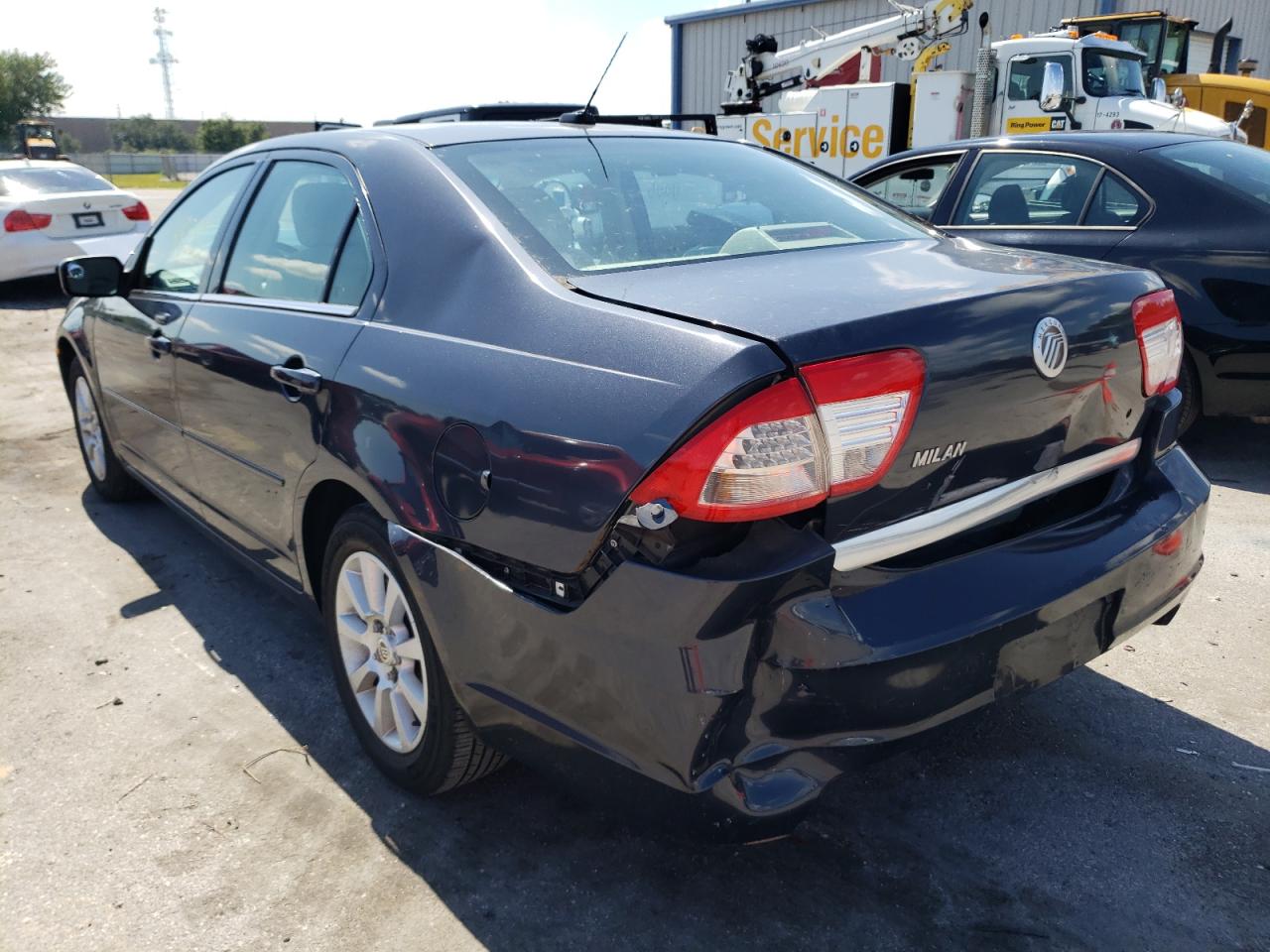 Photo 3 from auction – 2009 MERCURY MILAN with VIN 3MEHM07Z79R604541