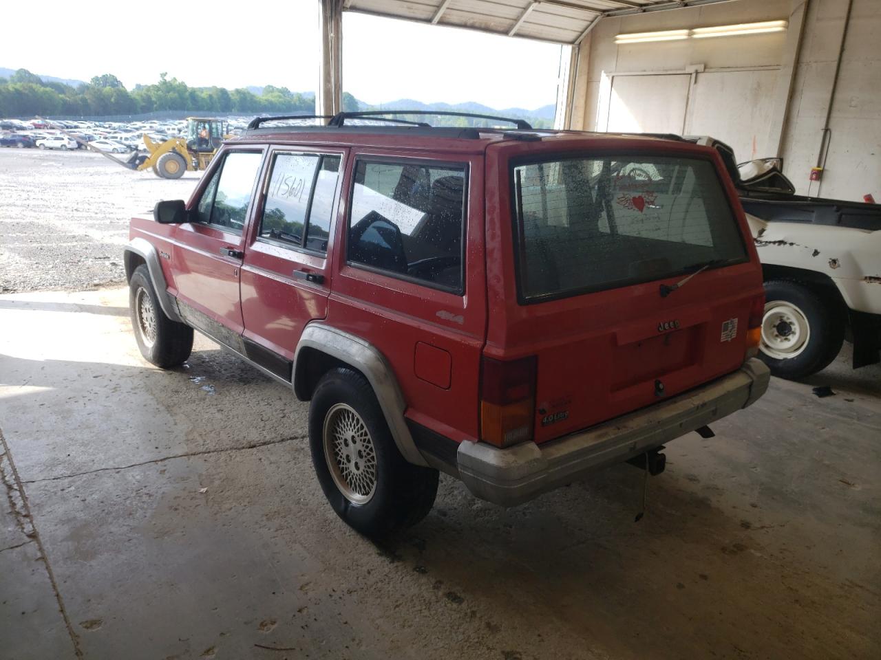 Photo 3 from auction – 1996 JEEP CHEROKEE C with VIN 1J4FJ78S7TL241928