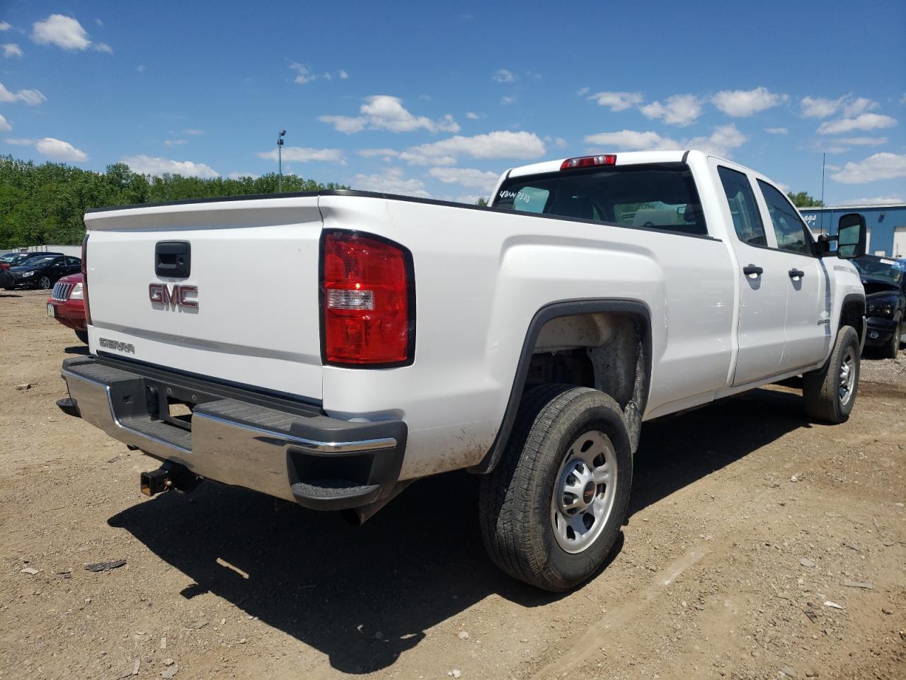 Photo 4 from auction – 2016 GMC SIERRA C35 with VIN 1GD21VEG2GZ386186