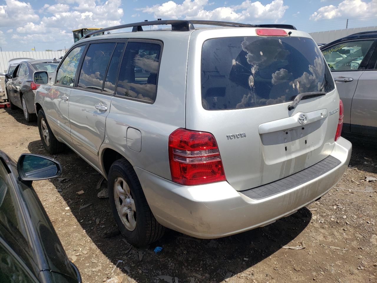 Photo 3 from auction – 2003 TOYOTA HIGHLANDER with VIN JTEGD21A930069419