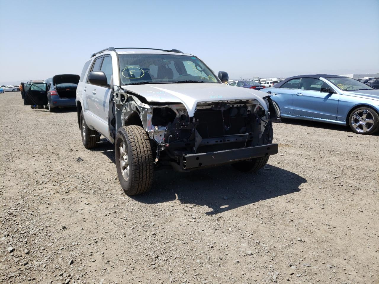 TOYOTA 4RUNNER SR 2004 with VIN JTEZU14R840024607 - Photo from auction