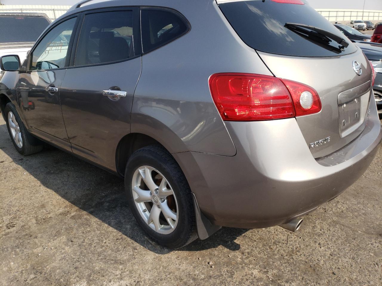 Photo 9 from auction – 2010 NISSAN ROGUE S with VIN JN8AS5MVXAW601730