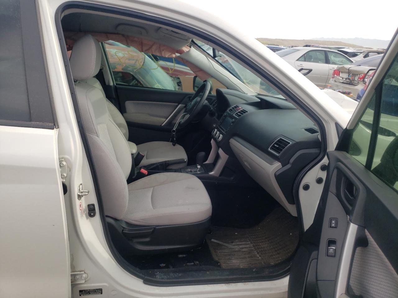 Photo 5 from auction – 2017 SUBARU FORESTER 2 with VIN JF2SJABC6HH481034