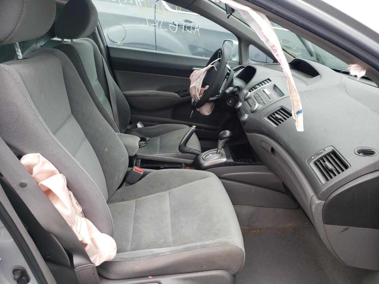 Photo 5 from auction – 2010 HONDA CIVIC LX with VIN 2HGFA1F54AH586085