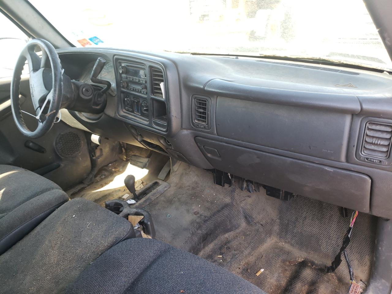 Photo 9 from auction – 2007 CHEVROLET SILVERADO with VIN 1GCEK19V77E177503